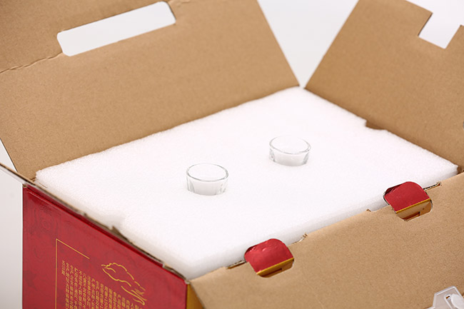 如科鹿鞭人參枸杞酒